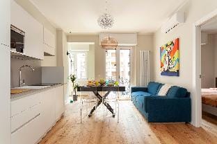 Zuretti1 Central Station - Meryggiare Apartments Vacation rental in Milan