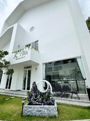 JC Villa-District 2 Villa in Ho Chi Minh City