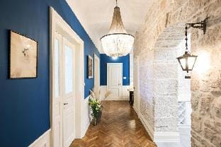Historic Luxe Zadar Apartment in Zadar