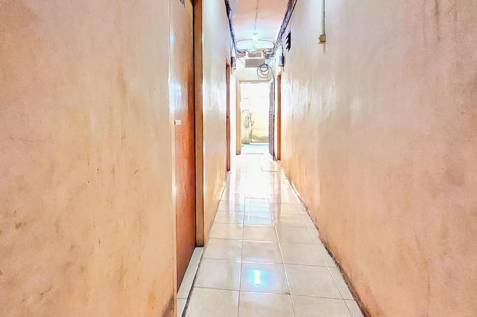 Kartini Populer Guest House RedPartner Hotel in Jakarta