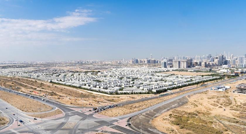Stylish Studio in Damac Hills – Luxury Living Apartment in Dubai