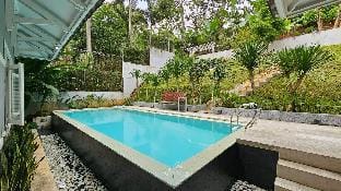 Villa Bandung Dago W Billiard & Private Pool Villa in Bandung