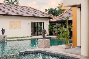 F：融入当地文化生活的豪华私人泳池别墅 1399平 6卧 Villa in Pattaya City
