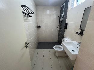 Jom La @ De Centrum 2 Queen Corner Studio Kajang Apartment in Negeri Sembilan, Malaysia