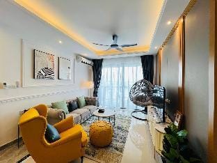 Charming Sea View 2 BR unit  at R&F Princess ANJU Apartment in Johor Bahru