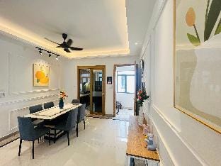 City Slicker 3BR unit R&F Princess Cove by ANJU Apartment in Johor Bahru