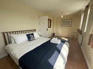 Fabulous Family Home in Lovely Little Stoke Vacation rental in Bristol