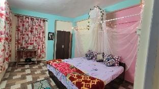 Maya's Abode By Amulya -  Mountain View Apartment  Apartment in Shimla