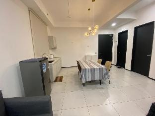 Urban Suites 101 - 1 bedroom Apartment - Twin Bed) Apartment in George Town