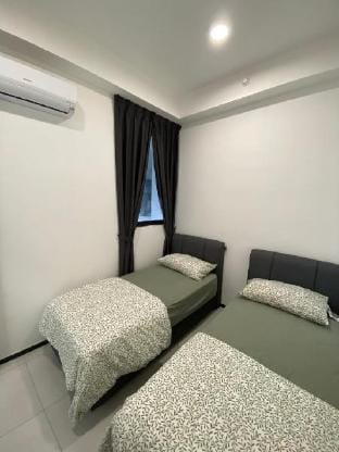 Urban Suites 101 - 1 bedroom Apartment - Twin Bed) Apartment in George Town