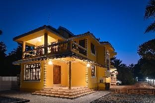 Private 3 bedroom pool villa by Nirvana Abode Villa in Goa, India