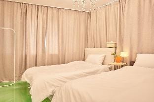 Ocean 숙소 합정역 도보7분 트리플역세권 홍대레드로드 도보1분 침대 퀸베드4 싱글1 Vacation rental in Seoul