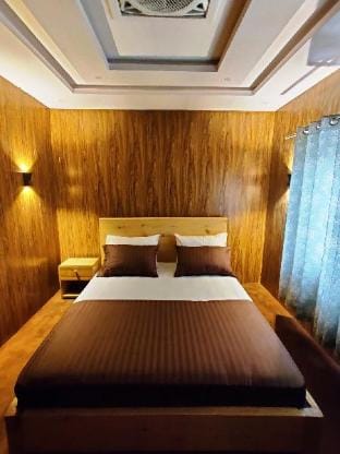 Biafo Resort Your home in the mountains. Vacation rental in Pakistan