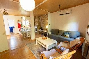 Private Abodes in One Magnificent Villa! Villa in Selva
