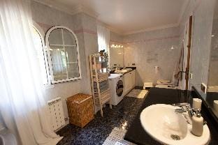Private Abodes in One Magnificent Villa! Villa in Selva