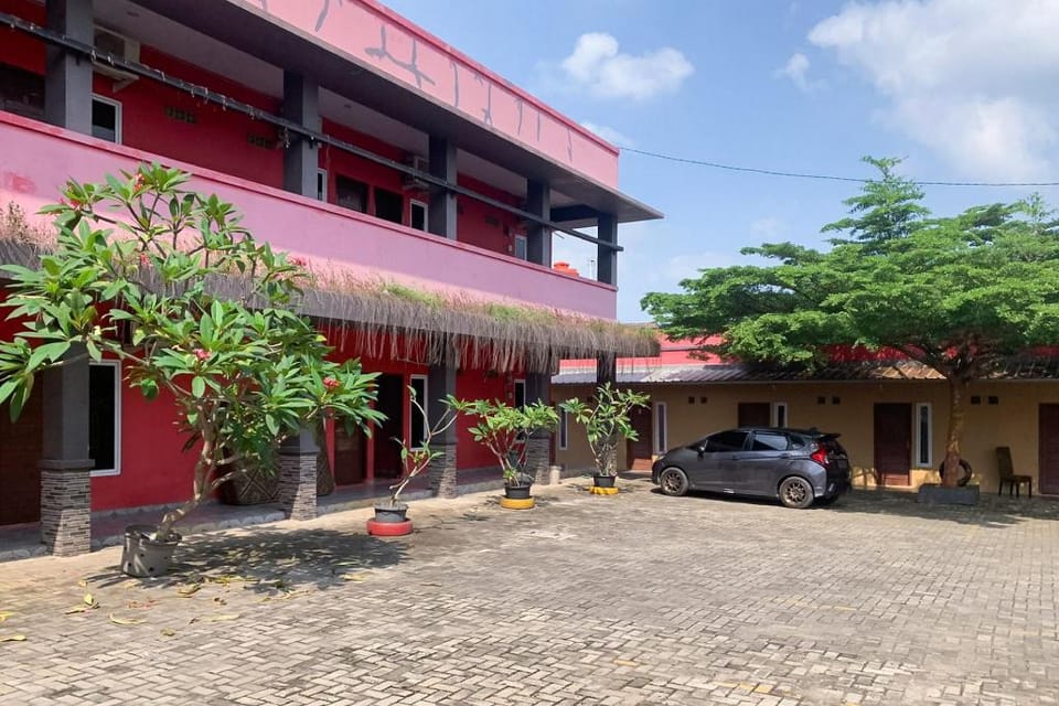 RedDoorz Syariah Way Halim Lampung Hotel in Indonesia