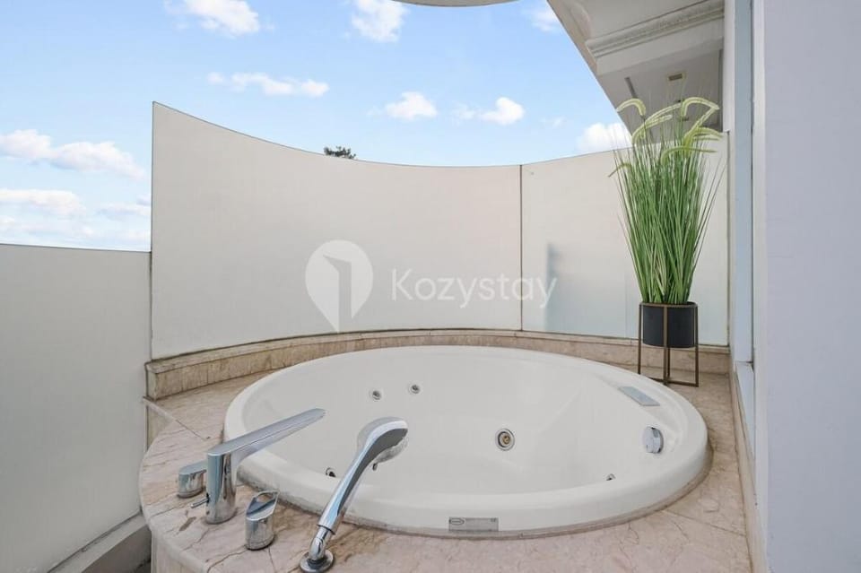 Bona by Kozystay - Ciumbuleuit Apartment in Bandung
