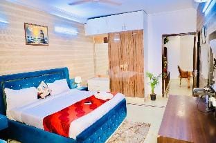 Divine India Service Apartment 3Bhk, D198 Saket Apartment in New Delhi