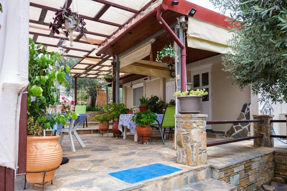 Effie's Studio in Amaliapoli Apartment in Magnesia Prefecture, Greece