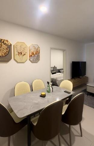 2 Bedroom apartments high floor Apartment in Phnom Penh Province