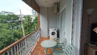 Relaxing  vacation Karon beach Palmetto 8/10 Apartment in Phuket
