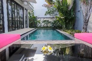 Dzawani Villa Berawa Villa in North Kuta