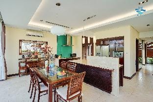 Family pool Villa  Da Nang Villa in Hoa Hai
