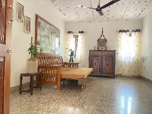 Glanwoods Inn - 2BHK Antique Independent house Vacation rental in Mangaluru