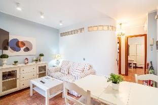 Unik Vacation Old Town Apartment in Tarragona