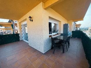 Unik Vacation Palm Beach Apartment in La Pineda