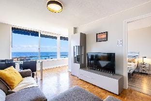 Unik Vacation Via Augusta Apartment in Tarragona