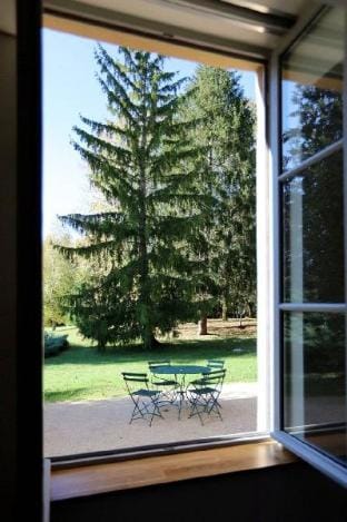 L'atelier casse-noisettes - gitesdanslain Apartment in Auvergne-Rhône-Alpes