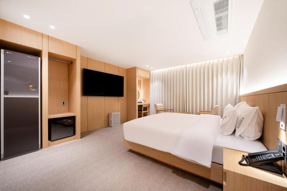 H Avenue Hotel Jeonju Deokjin Hotel in South Korea
