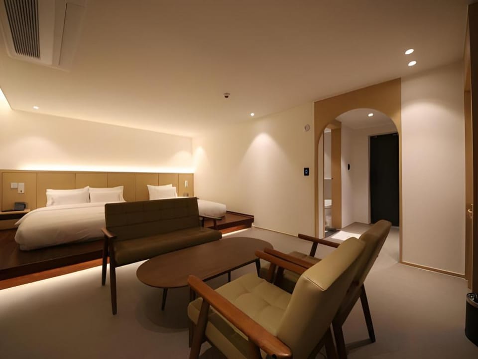 H Avenue Hotel Jeonju Deokjin Hotel in South Korea