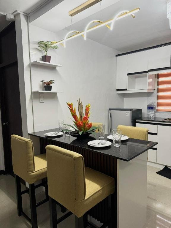 Ideal for big families /barkada Apartment in Lapu-Lapu City
