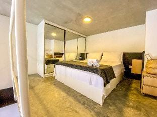 Amazing Location  Apartment in Kanagawa Prefecture