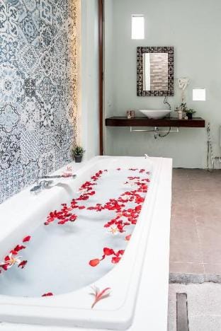 Private And Serene Ubud Villa Vacation rental in Tampaksiring