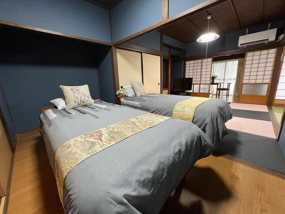 Garden-View YUFU Apartment in Japan
