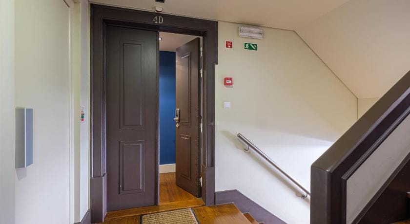 Nomad's Downtown Lisbon - 3BDR S. Julião Apartment in Lisbon