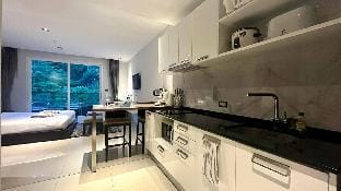 521-5 Stars Pool View Large Studio  Patong Beach Apartment in Patong