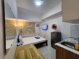 Grand Riviera Suites Condotel by Jen Apartment in Manila City
