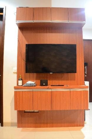 Spacious and Cozy 2 Bedroom Asatti Garden House Apartment in West Java