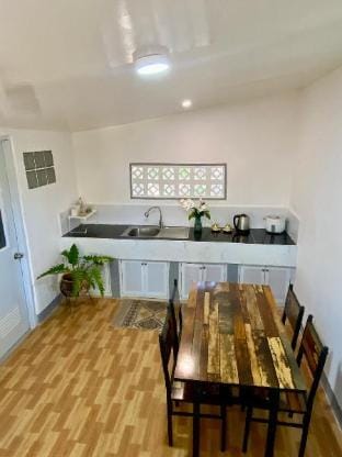 Claire's Guest House in Sta. Fe Vacation rental in Central Visayas