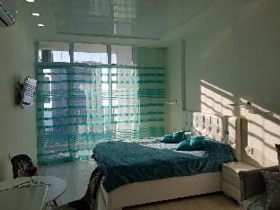 Blue Sky Apartment in Batumi
