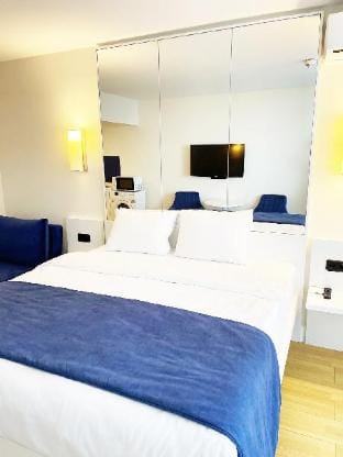 Orbi City sea view 10.10 Apartment in Batumi