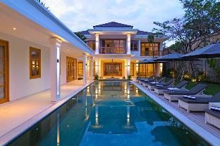Narasnama 6 BR Private Pool Villa Y050A Villa in North Kuta