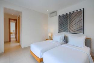 Narasnama 6 BR Private Pool Villa Y012 Villa in North Kuta