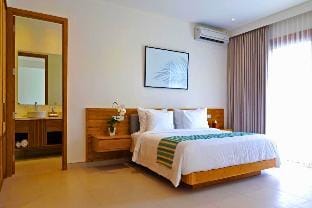 Atmadeva 6 BR Private Pool Villa DH21 Villa in North Kuta