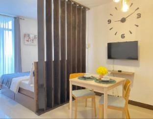 Cozy Staycation Condo Apartment in Lapu-Lapu City