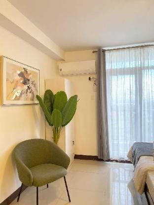 Cozy Staycation Condo Apartment in Lapu-Lapu City